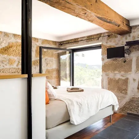 Mit Terrasse By Interhome Feriehus Tondela