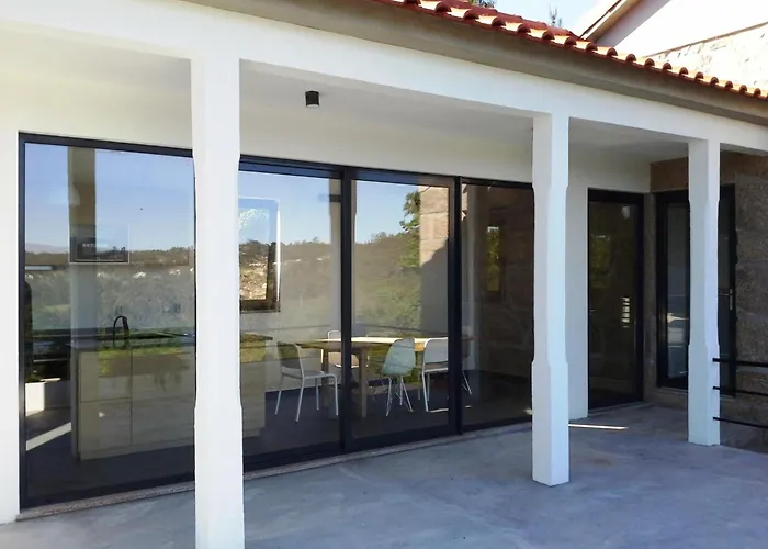 Mit Terrasse By Interhome Tondela